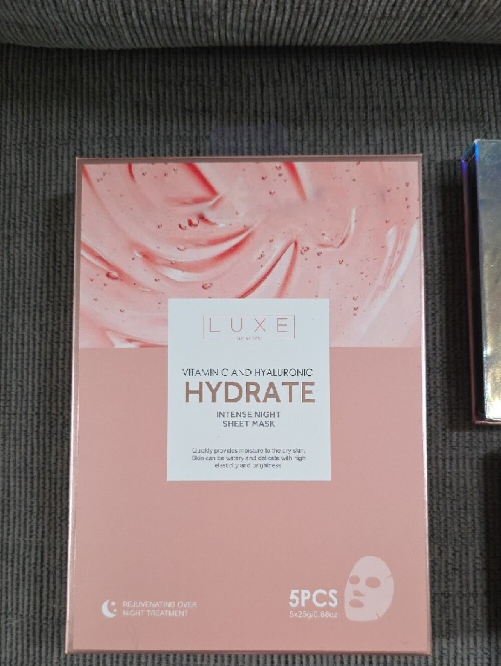 Beauty Bundle With A Variety Of Items And Brands, 9 Total, To Treat Yourself. - Picture 3 of 14